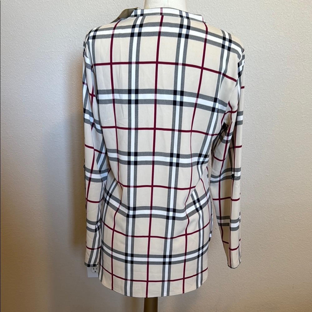 *NWT - TIMESON 100% POLYESTER TOP ( sz med) - Picture 3 of 7